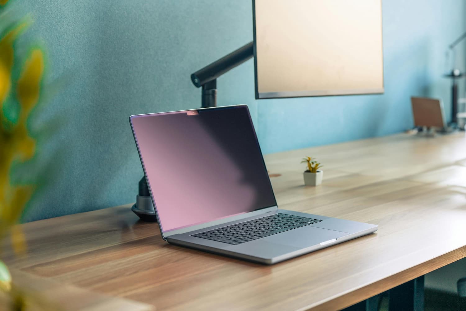 Salon booking software, must-have features for salon website