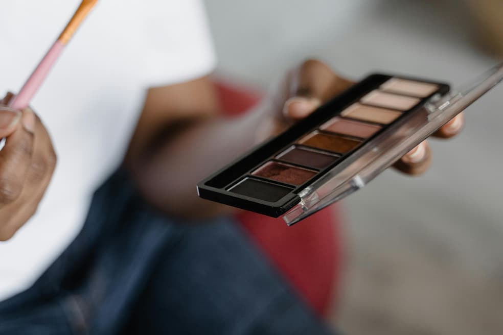 how to start a makeup business in Nigeria